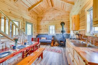 Fins and Flowers Lewiston Cabin with Trout Fishing! - - 0