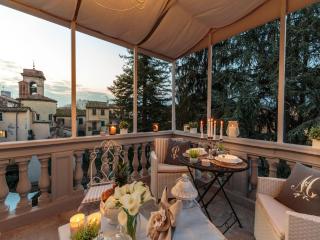 Apartment in Lucca with Terrace Views - Lucca - 9
