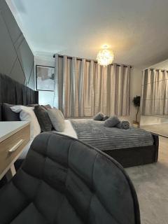 The Cove - Solihull - 9