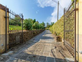 Cottage in Tuscany near Lucca and Pistoia - 8