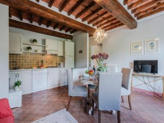 Farmhouse in Tuscany with Vineyard Views - Cappella - 3