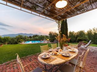 Villa in Tuscany with Infinity Pool - Capannori - 5