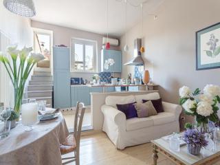 Apartment in Lucca with Panoramic Terrace - Lucca - 0