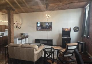 Motown Riverfront Studio Loft - Detroit - 2