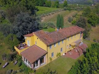 Villa in Tuscany with Pool and Spa - 7