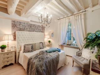Apartment in Lucca near Piazza San Giovanni - Lucca - 0