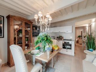 Apartment in Lucca near Piazza San Giovanni - Lucca - 1