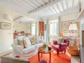 Farmhouse in Tuscany near Lucca & Beaches - 4