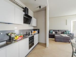Elegant Apartment in Heart of Lucca - 1