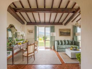 Villa in Tuscany with Pool and Scenic Views - Lucca - 2