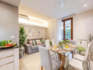 Apartment in Lucca near Historic City Walls - Lucca - 4