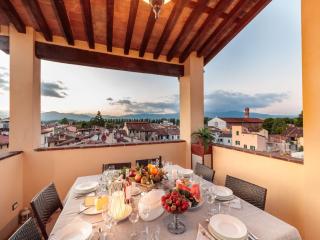 Apartment in Lucca near Villa Bottini Gardens - Lucca - 0