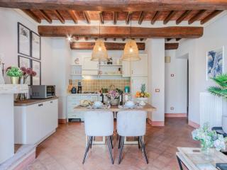 Farmhouse in Tuscany with Vineyard Views - Cappella - 2