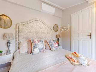 Apartment in Lucca with Piazza Views - Lucca - 3