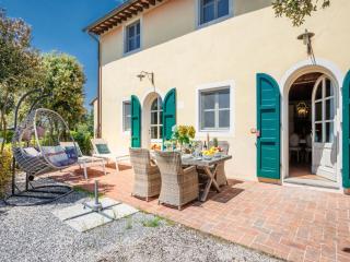 Farmhouse in Lucca with Vineyard Views - Cappella - 9