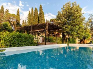 Farmhouse in Pescia with Pool and Gardens - Pescia - 3