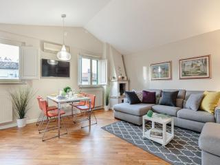 Apartment in Lucca with Rooftop Views - 8