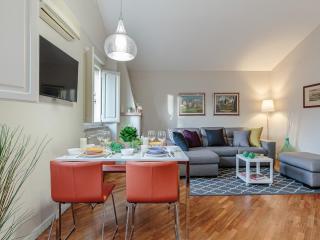 Apartment in Lucca with Rooftop Views - 9