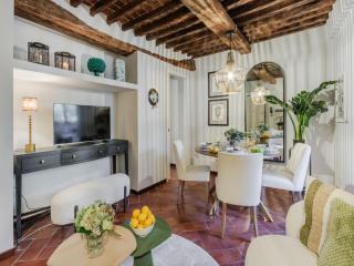 Apartment in Lucca near Cobblestone Streets - Lucca - 6