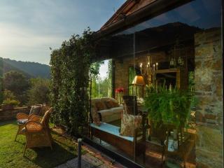 Farmhouse in Tuscany with Pool and Waterfall - Santa Maria del Giudice - 3