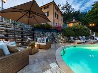 Farmhouse in Tuscany near Lucca with Pool - Camaiore - 2