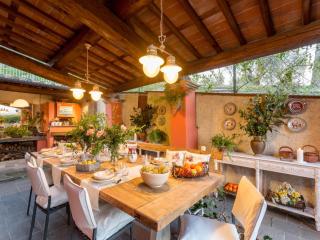 Villa near Lucca with Pool and Scenic Views - Lucca - 1