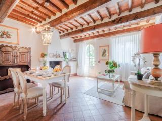 Farmhouse in Lucca with Vineyard Views - Cappella - 6