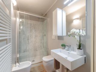Apartment in Lucca near Clock Tower - Lucca - 4