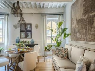 Apartment in Lucca near Historic Landmarks - Lucca - 8