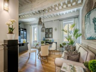 Apartment in Lucca near Historic Landmarks - Lucca - 0