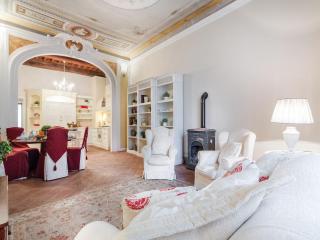 Apartment in Lucca near Cathedral & Guinigi Tower - Lucca - 1
