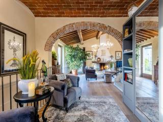 Farmhouse in Tuscany with Pool and Pizza Oven - Orentano - 4