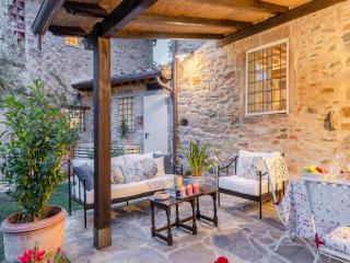 Villa near Lucca with Tuscan Charm - - 5