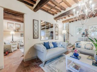 Villa near Lucca with Tuscan Charm - 5