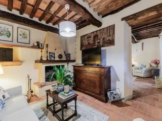 Villa near Lucca with Tuscan Charm - 7