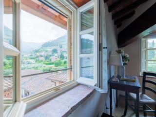 Villa near Lucca with Tuscan Charm - - 2