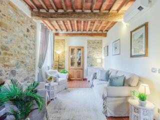 Villa in Lucca with Pool near Serchio River - Lucca - 4