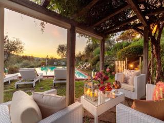 Villa in Tuscany with Infinity Pool and Views - Lucca - 8