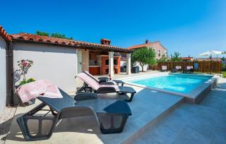 Lovely Home In Galizana With Wifi - 5