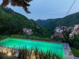 Palace near Lucca with Infinity Pool - Pescaglia - 5