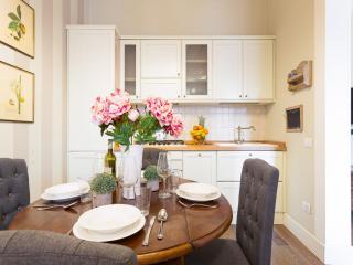 Apartment in Lucca with Private Terrace - 1