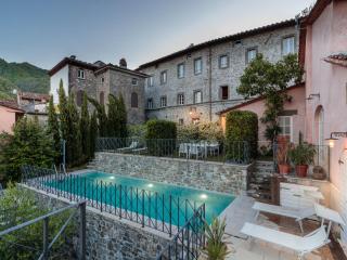 Palace near Lucca with Infinity Pool - Pescaglia - 9