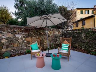 Villa in Tuscany with Winery & Vineyard Views - Lucca - 8