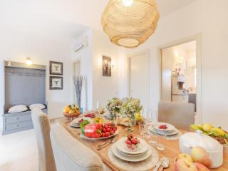 Villa in Tuscany with Pool and Countryside Views - Lucca - 3