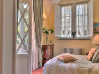 Apartment in Lucca with Private Garden - Lucca - 8