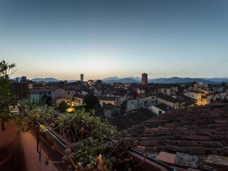 Penthouse in Lucca with Terrace Views - Lucca - 1