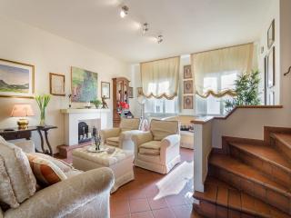 Penthouse in Lucca with Terrace Views - Lucca - 9