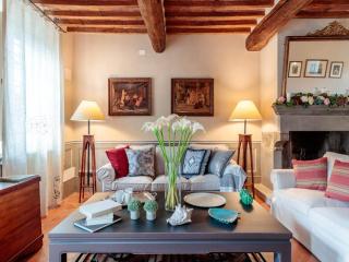 Villa near Lucca with Pizza Oven and Garden - Capannori - 4