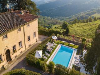 Scenic villa in Lucca with pool - Lucca - 3