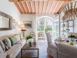 Apartment in Tuscany with Pool and Scenic Views - San Gennaro - 8
